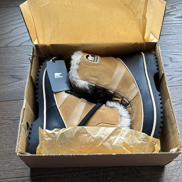 SOREL TICOLI II BOOTS - Picture 8 of 8